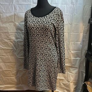 Banana Republic Black and White Scoop Neck Sweater Dress size XL extra large